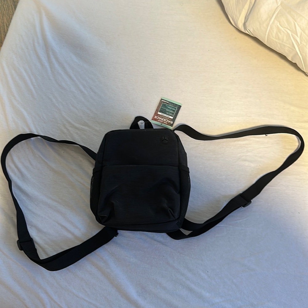 Mini back back